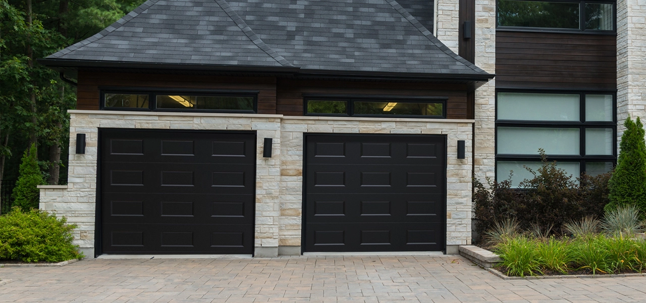 Aluminum garage doors