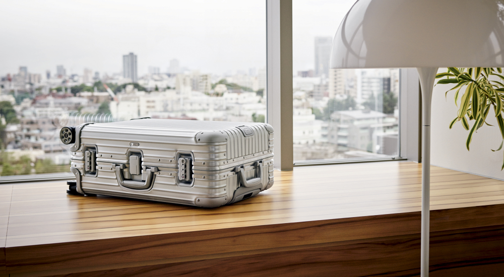 Aluminum luggage